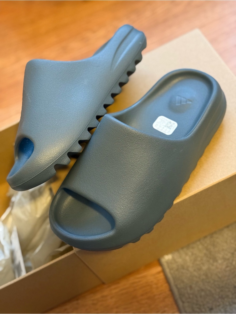 Yeezy Slide made by adidas in Slate Gray Men’s/Women’s Sandals
